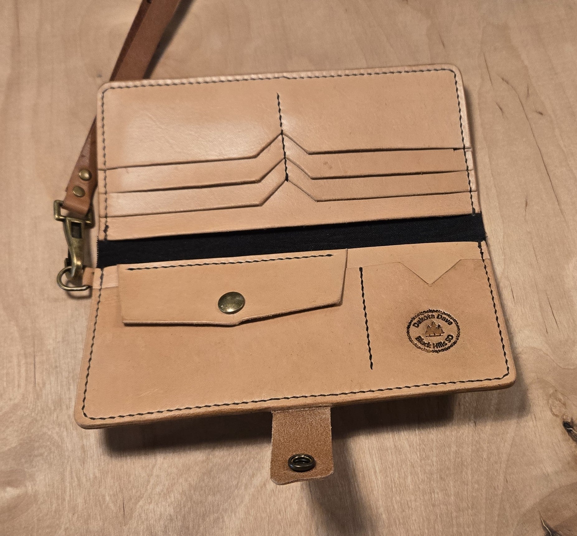 Ladies Tooled Wallet